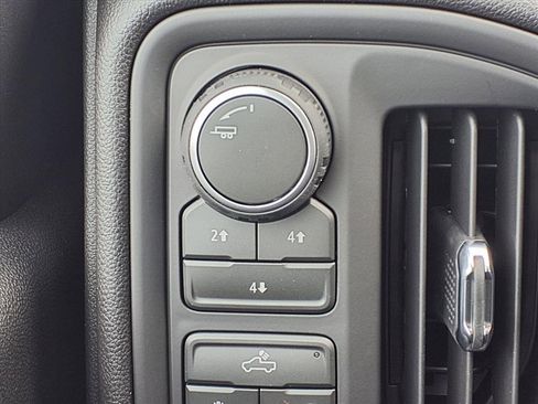 New 2026 Chevrolet Silverado 2500 Custom w/ Custom Convenience Package image 9