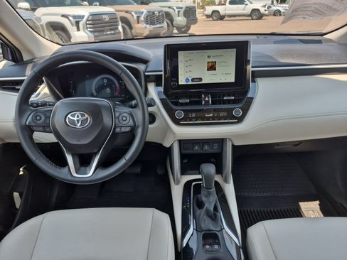 Certified 2024 Toyota Corolla Cross XLE w/ Convenience Package FWD image 20