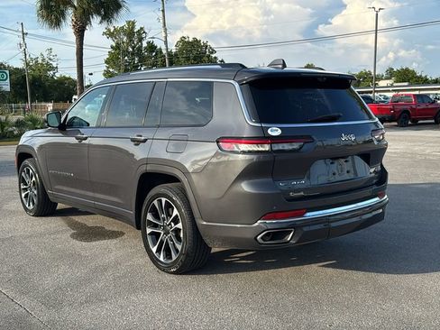 Used 2022 Jeep Grand Cherokee L Overland w/ Luxury Tech Group IV AWD/4WD image 4