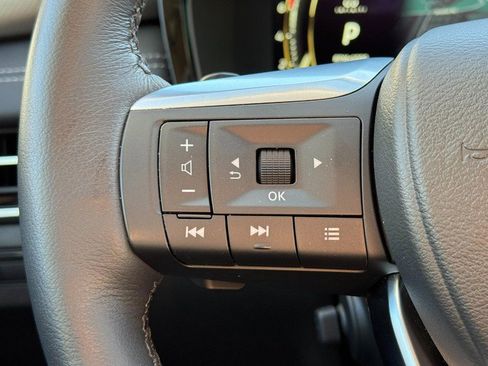 Used 2026 INFINITI QX60 Luxe w/ Cargo Package image 17