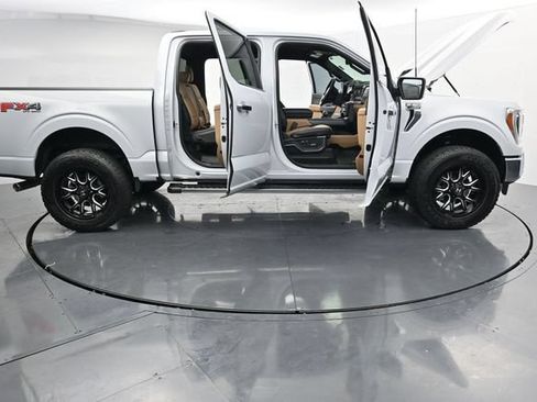 Certified 2022 Ford F150 Lariat w/ Equipment Group 502A High AWD/4WD image 40