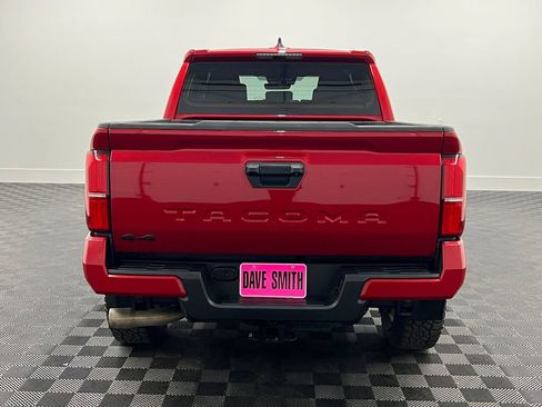 Used 2024 Toyota Tacoma TRD Off-Road AWD/4WD image 9