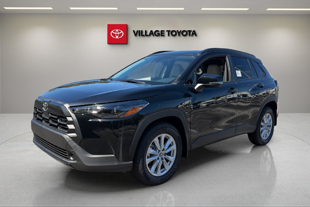 New 2026 Toyota Corolla Cross LE w/ Moonroof Package FWD image 1