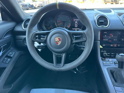 Used 2024 Porsche 718 Cayman GT4 RS image 13