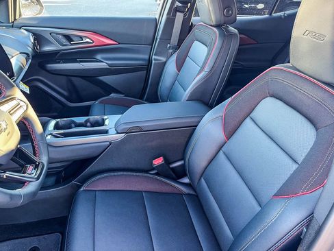 New 2026 Chevrolet Equinox EV RS image 16