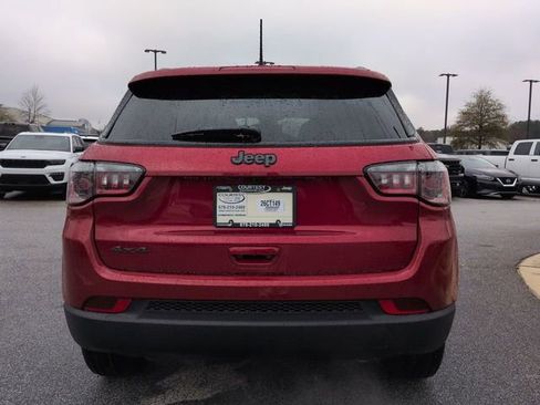 New 2026 Jeep Compass Latitude image 5