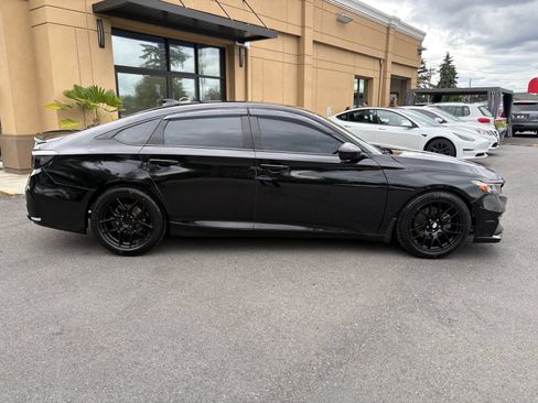 Used 2019 Honda Accord Sport image 8