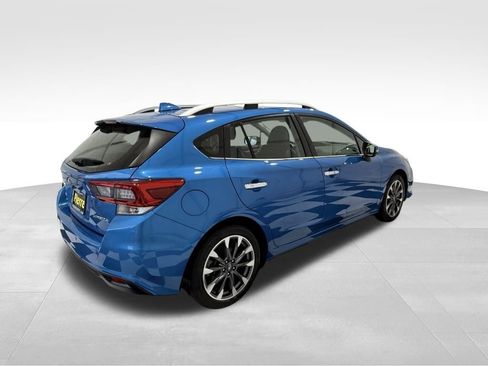 Used 2023 Subaru Impreza 2.0i Limited image 5