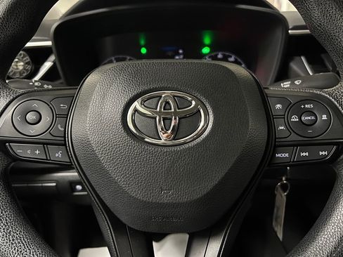Certified 2023 Toyota Corolla LE image 31