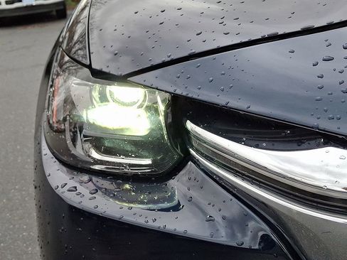 Used 2024 MAZDA CX-90 Plug-In Hybrid w/ Premium Pkg image 9