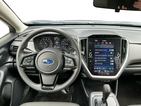 Used 2024 Subaru Crosstrek 2.0i Premium image 12