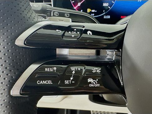 Used 2026 Mercedes-Benz GLS 450 4MATIC image 12