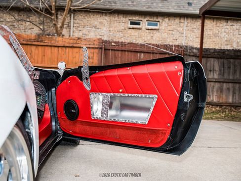 Used 1991 Chevrolet Corvette Coupe image 35