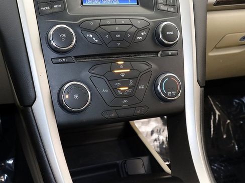 Used 2013 Ford Fusion SE image 18