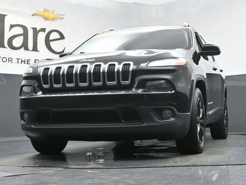 Used 2015 Jeep Cherokee Latitude w/ Cold Weather Group FWD image 55
