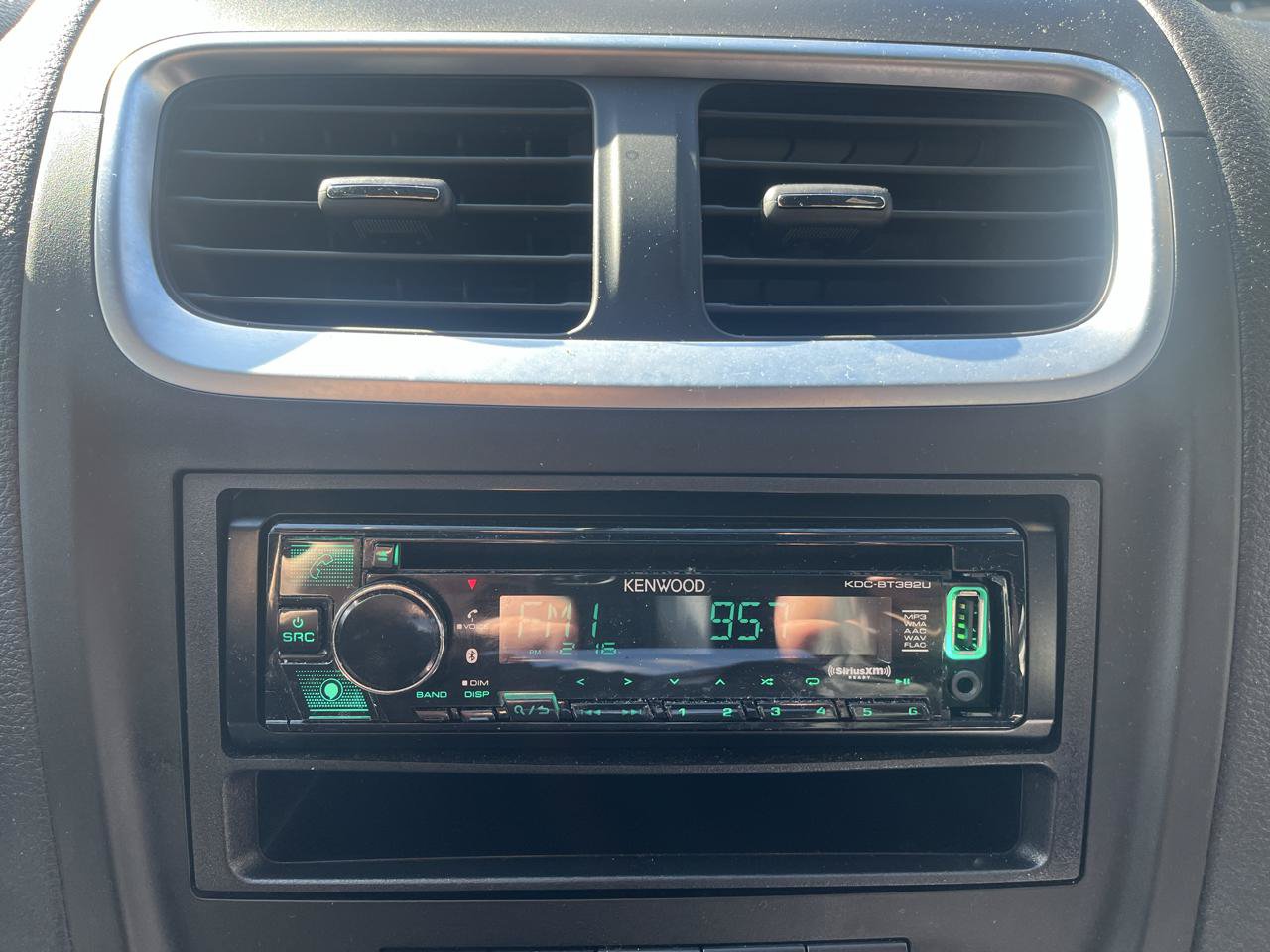 Used 2012 Dodge Avenger SXT Plus w/ Cold Weather Group FWD image 10