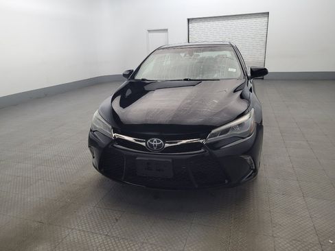 Used 2015 Toyota Camry XSE image 15