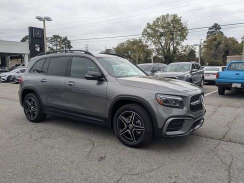 New 2026 Mercedes-Benz GLB 250 image 2