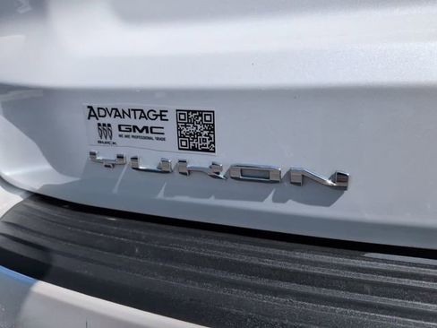 Certified 2024 GMC Yukon Denali AWD/4WD image 7