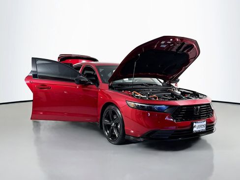 Used 2024 Honda Accord Sport image 25