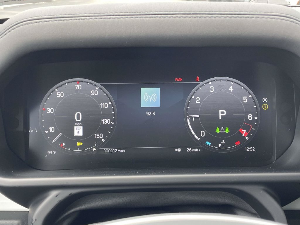 New 2026 Land Rover Defender 110 S AWD/4WD image 38