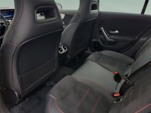 Certified 2026 Mercedes-Benz CLA 250 image 8