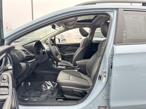 Used 2022 Subaru Crosstrek 2.5i Sport w/ Moonroof Package image 17