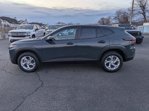 New 2026 Chevrolet Trax LS w/ LS Convenience Package image 7