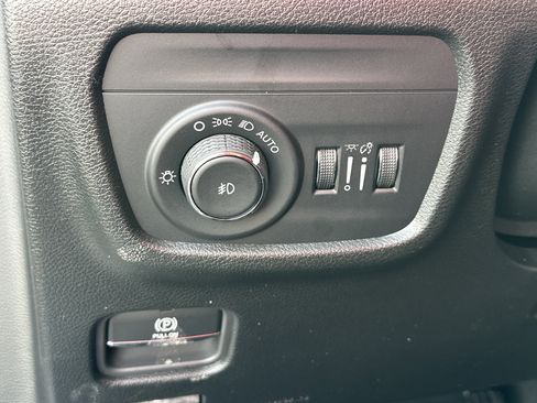 New 2026 Jeep Grand Cherokee Limited AWD/4WD image 10