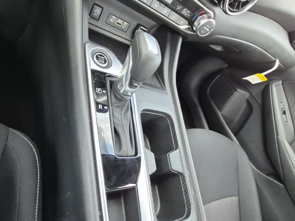 Used 2025 Nissan Sentra SV w/ All-Weather Package FWD image 22