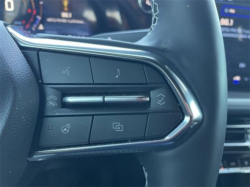 Used 2024 Chevrolet Traverse LS image 9