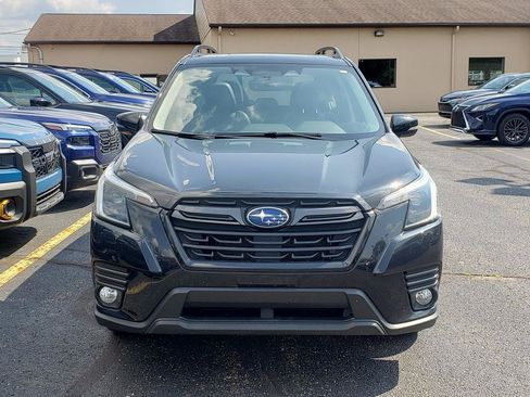 Used 2023 Subaru Forester Limited AWD/4WD image 4