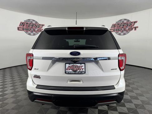 Used 2019 Ford Explorer XLT w/ Equipment Group 202A AWD/4WD image 6