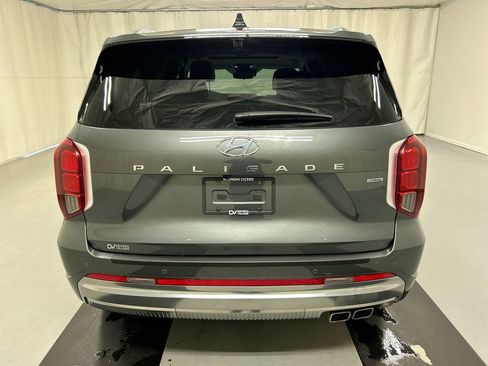 Used 2024 Hyundai Palisade AWD image 23