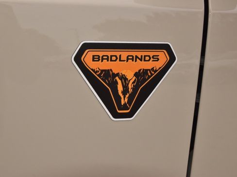 Certified 2025 Ford Bronco Badlands image 50