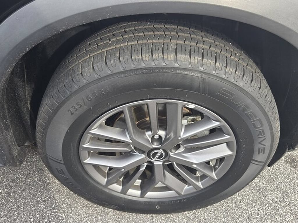 Used 2024 Nissan Rogue S AWD/4WD image 4