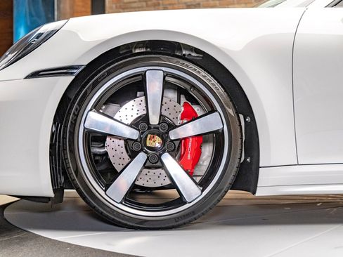 Used 2024 Porsche 911 Cabriolet image 11