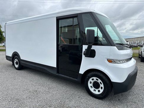 Used 2024 Chevrolet Brightdrop 600 w/ Commercial Equipment Package AWD/4WD image 6