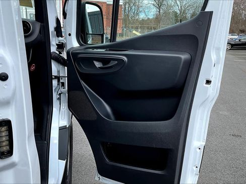 Certified 2025 Mercedes-Benz Sprinter 2500 image 22