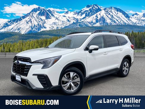 Used 2023 Subaru Ascent Premium w/ Convenience Package AWD/4WD image 1