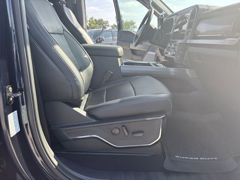 Used 2024 Ford F350 Lariat w/ Chrome Package image 20