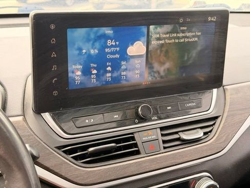 Used 2023 Nissan Altima 2.5 SL FWD image 30