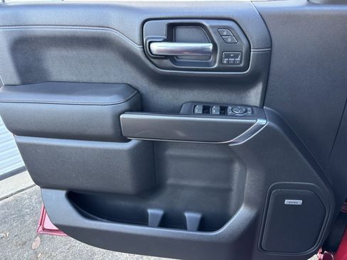 Used 2019 GMC Sierra 1500 AT4 w/ AT4 Premium Package image 17