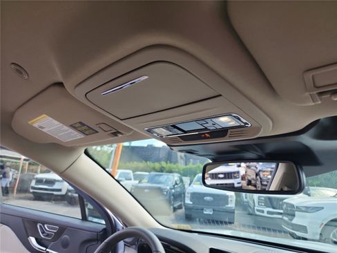 New 2026 Lincoln Corsair Premiere image 33