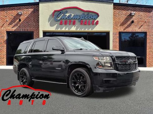 Used 2017 Chevrolet Tahoe LT RWD image 1