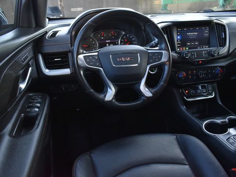 Used 2020 GMC Terrain SLT w/ Preferred Package AWD/4WD image 19