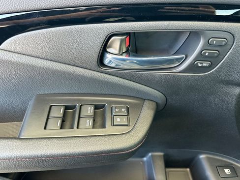 New 2026 Honda Ridgeline Black Edition image 11