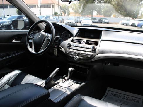 Used 2011 Honda Accord SE image 22
