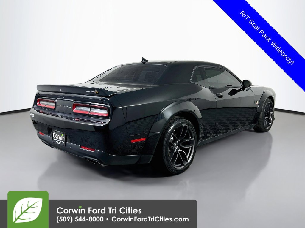 Used 2021 Dodge Challenger R/T Scat Pack RWD image 15