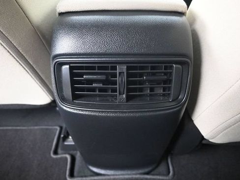 Used 2020 Honda CR-V LX image 22